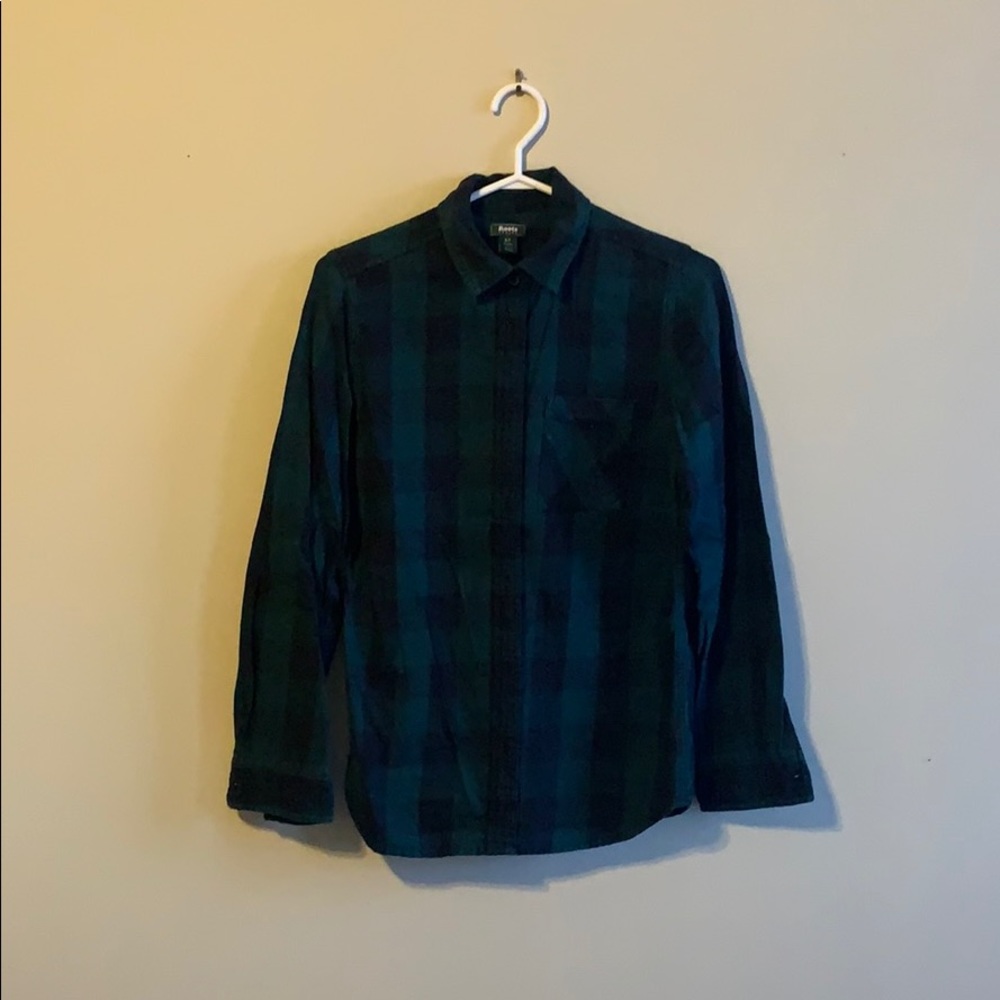 ROOTS Flannel 100% cotton; forest green and black. - Picture 2 of 6
